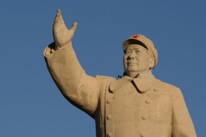 Dictator in vis